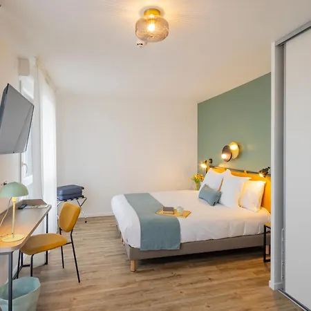 - Centre - Les Docks