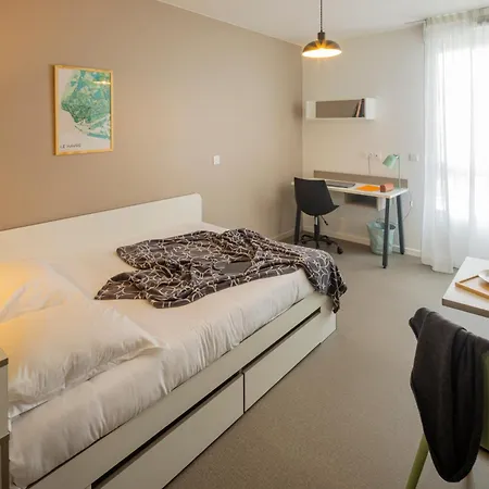 Aparthotel - Centre - Les Docks 3*