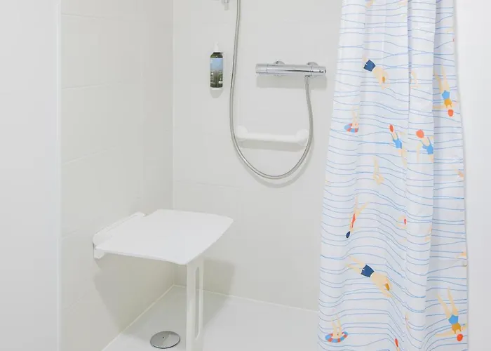 Appart hôtel - Centre - Les Docks 3*