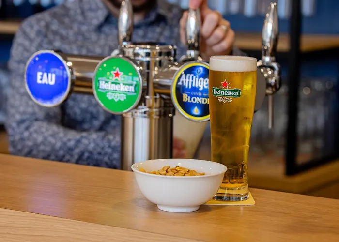 - Centre - Les Docks