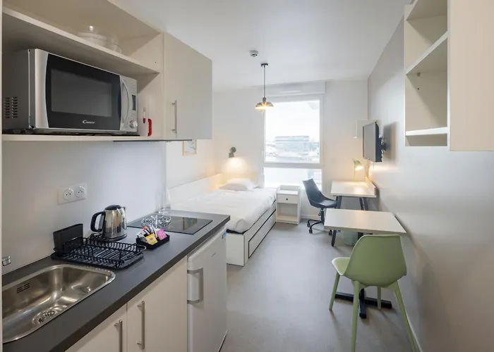 - Centre - Les Docks