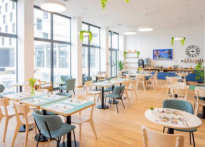 Appart hôtel - Centre - Les Docks 3*